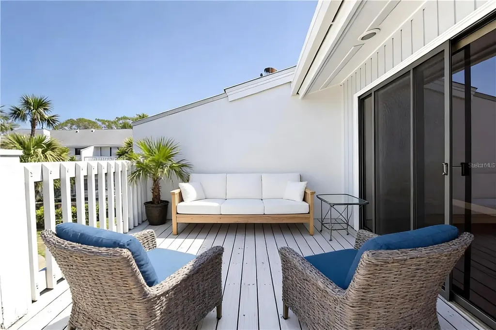 12140 Capri Circle S Treasure Island FL 33706