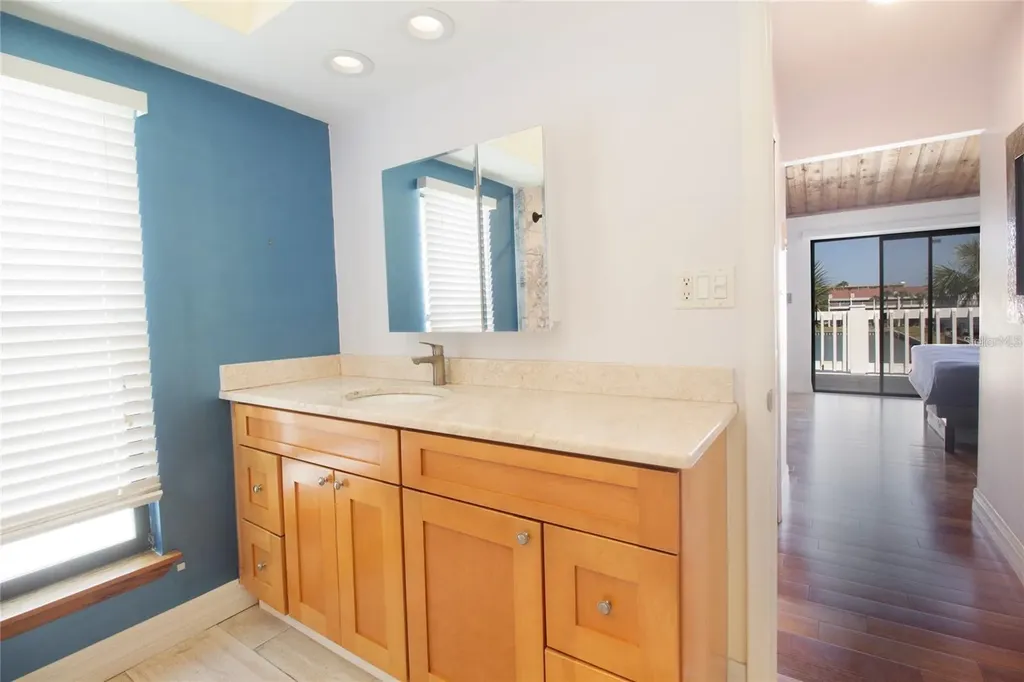 12140 Capri Circle S Treasure Island FL 33706