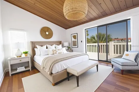12140 Capri Circle S Treasure Island FL 33706