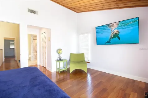 12140 Capri Circle S Treasure Island FL 33706