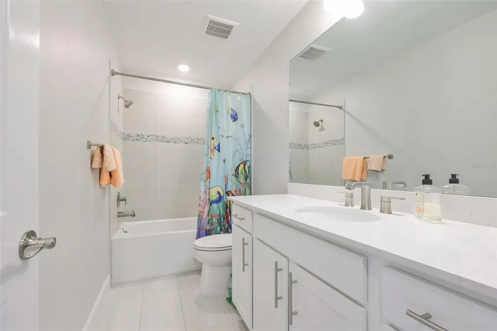 16320 Hidden Oak Loop Bradenton FL 34211