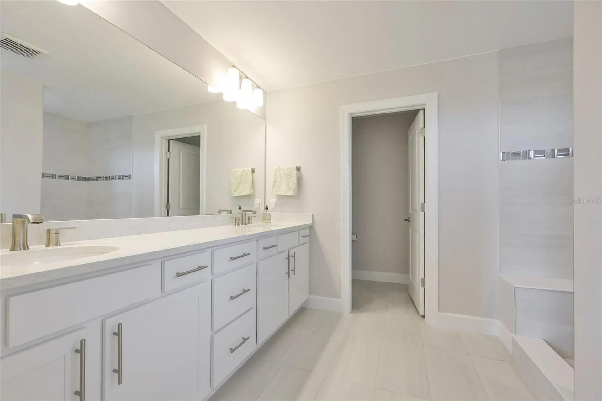 16320 Hidden Oak Loop Bradenton FL 34211
