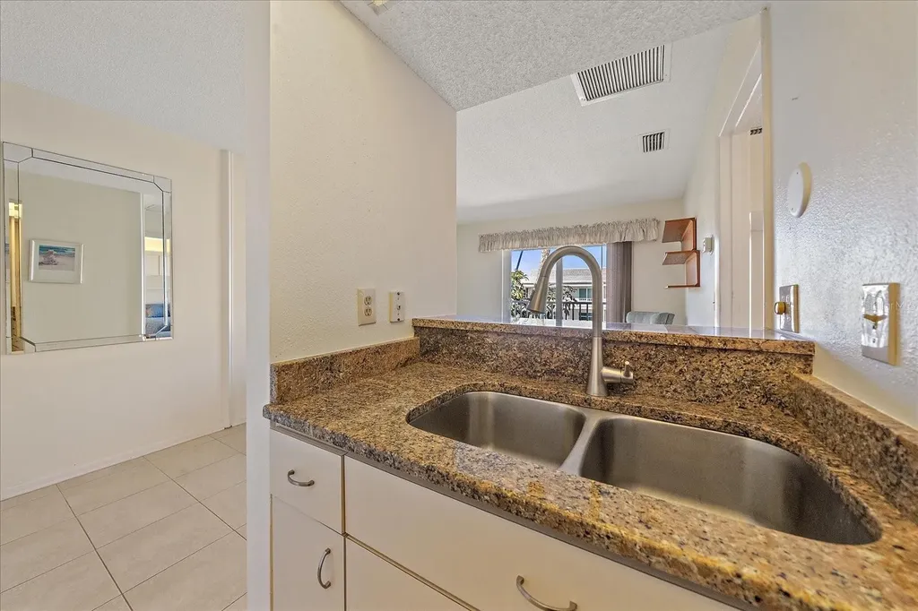 902 Gibbs Road Venice FL 34285
