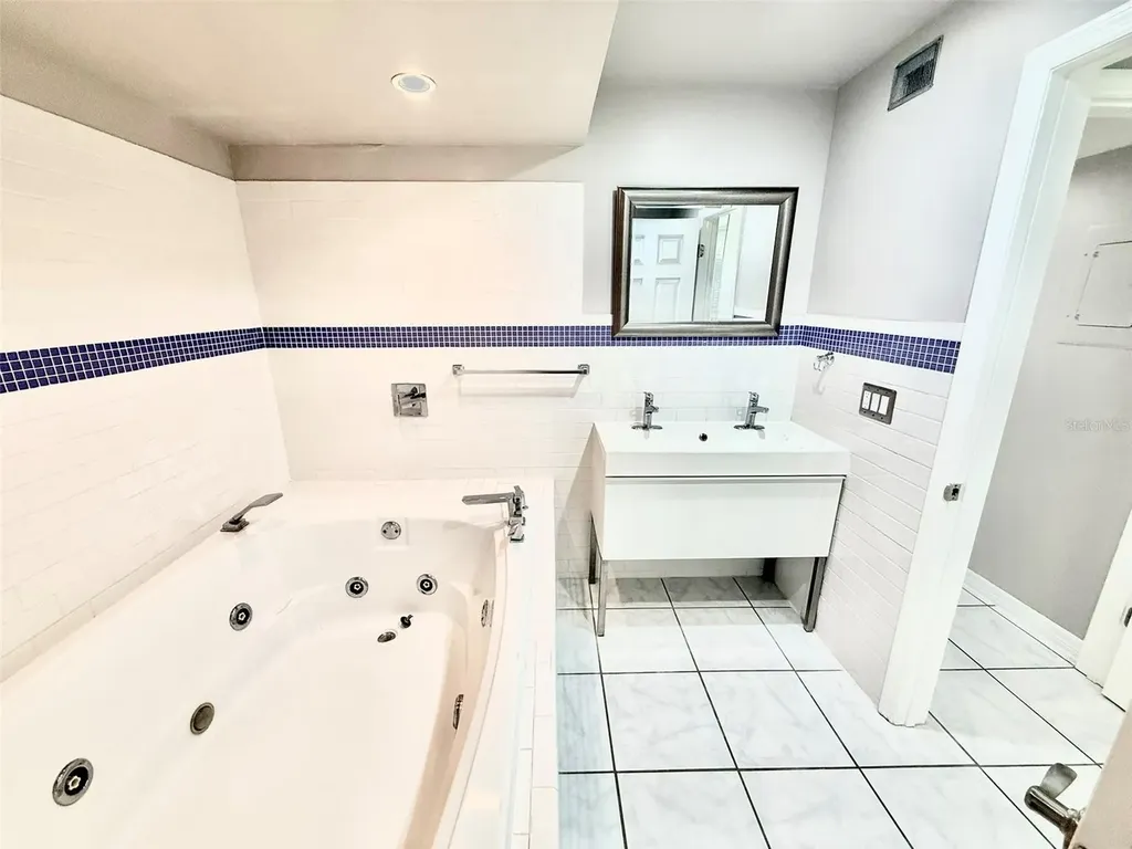 4500 E Bay Drive Clearwater FL 33764