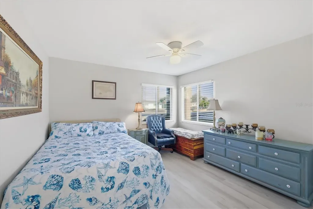 33 Annapolis Lane Rotonda West FL 33947