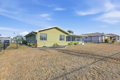 33 Annapolis Lane Rotonda West FL 33947