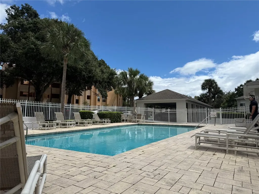 630 Cranes Way Altamonte Springs FL 32701