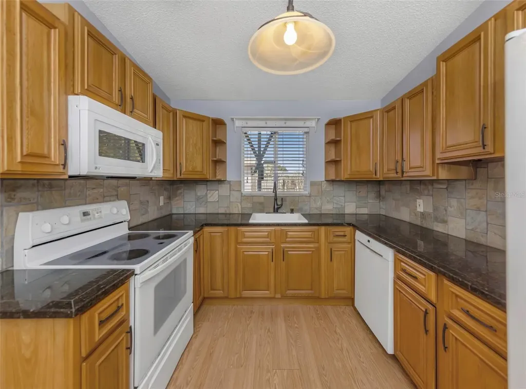 747 Brook Street Largo FL 33770