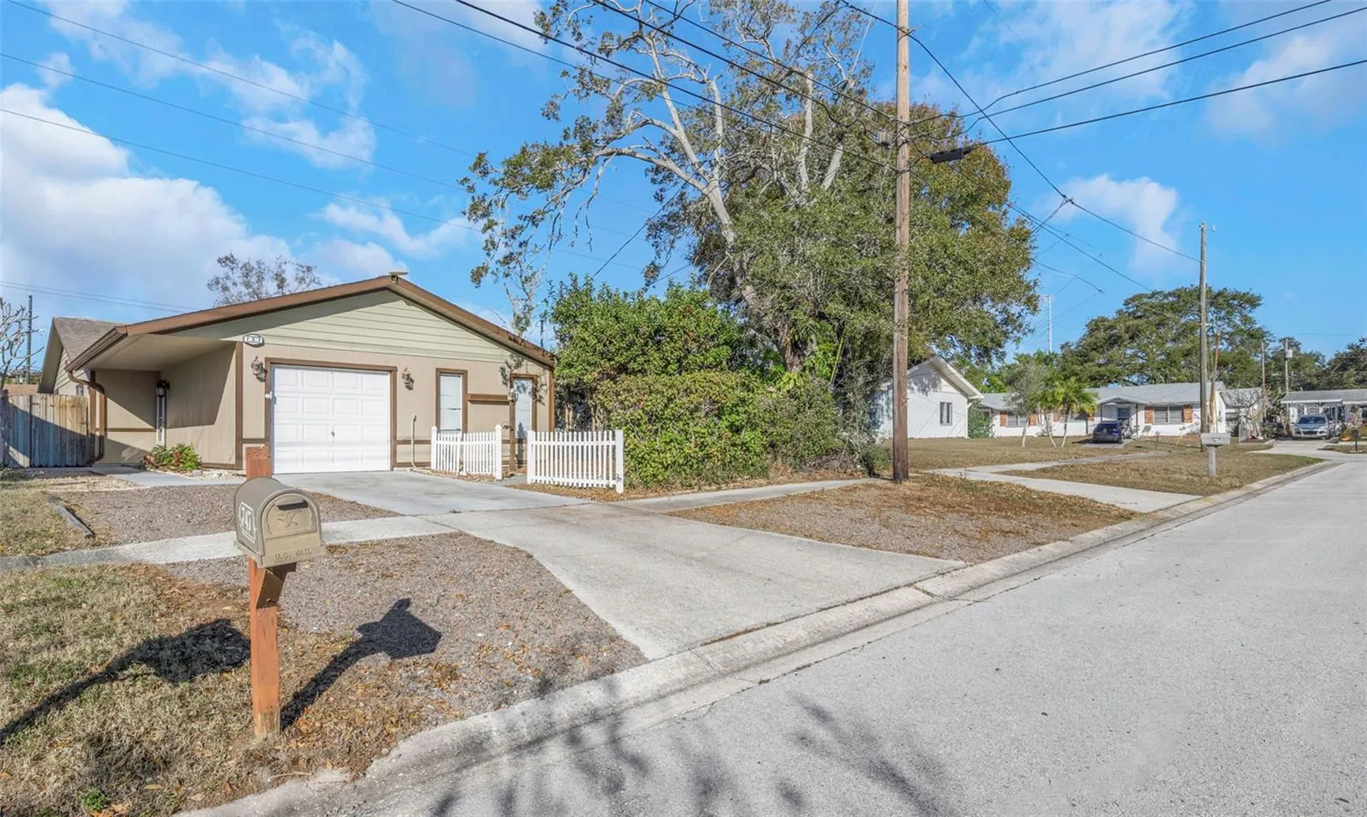 747 Brook Street Largo FL 33770