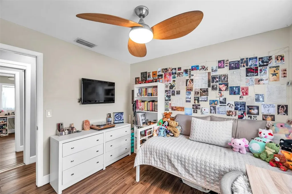 4815 Plantation Drive Tampa FL 33615