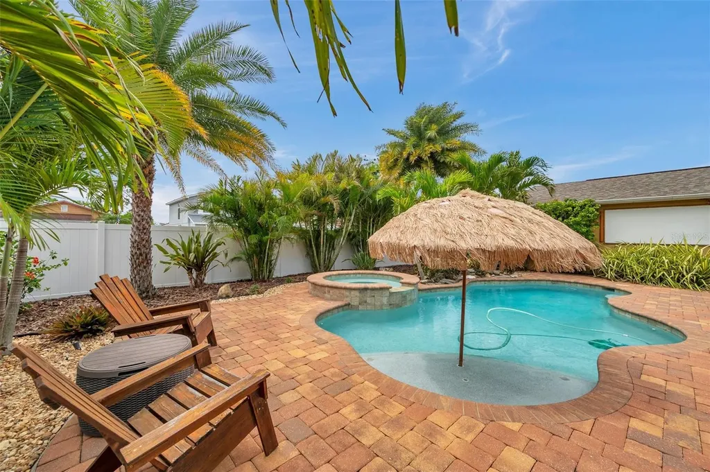 4815 Plantation Drive Tampa FL 33615