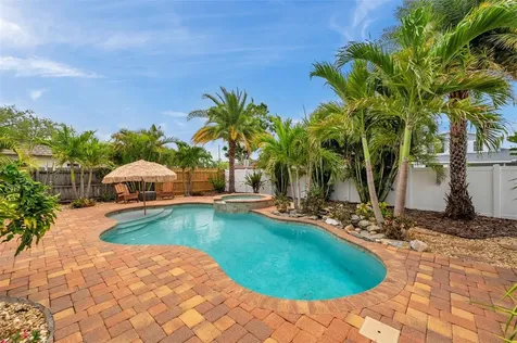 4815 Plantation Drive Tampa FL 33615