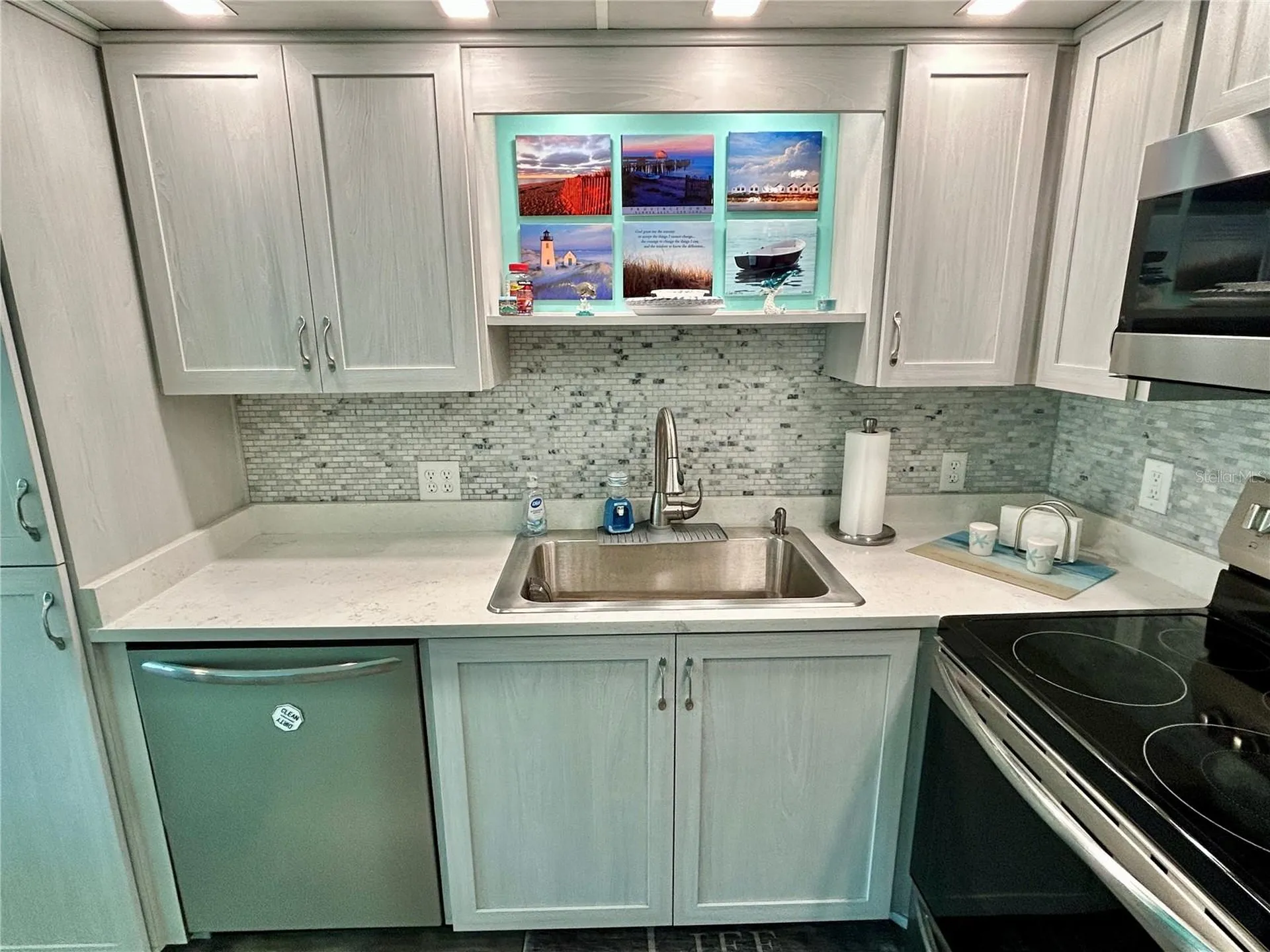 2296 Monaco Lane Clearwater FL 33763