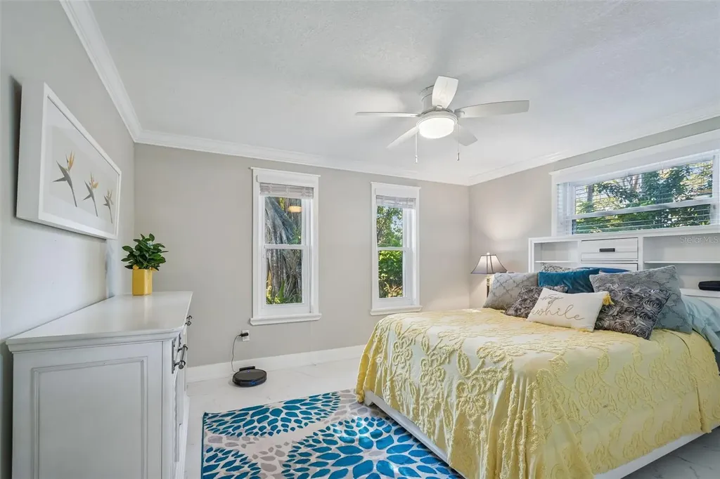 427 Villagrande Avenue S St Petersburg FL 33707