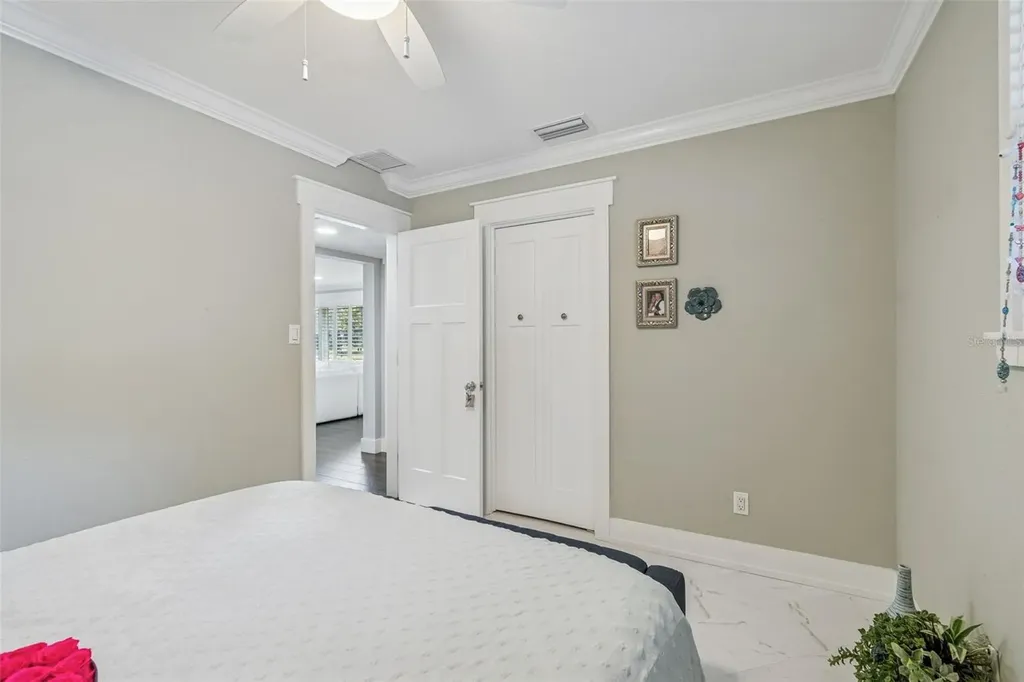 427 Villagrande Avenue S St Petersburg FL 33707