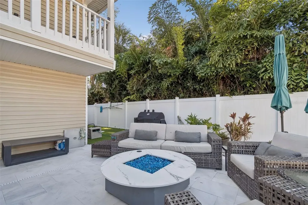 427 Villagrande Avenue S St Petersburg FL 33707