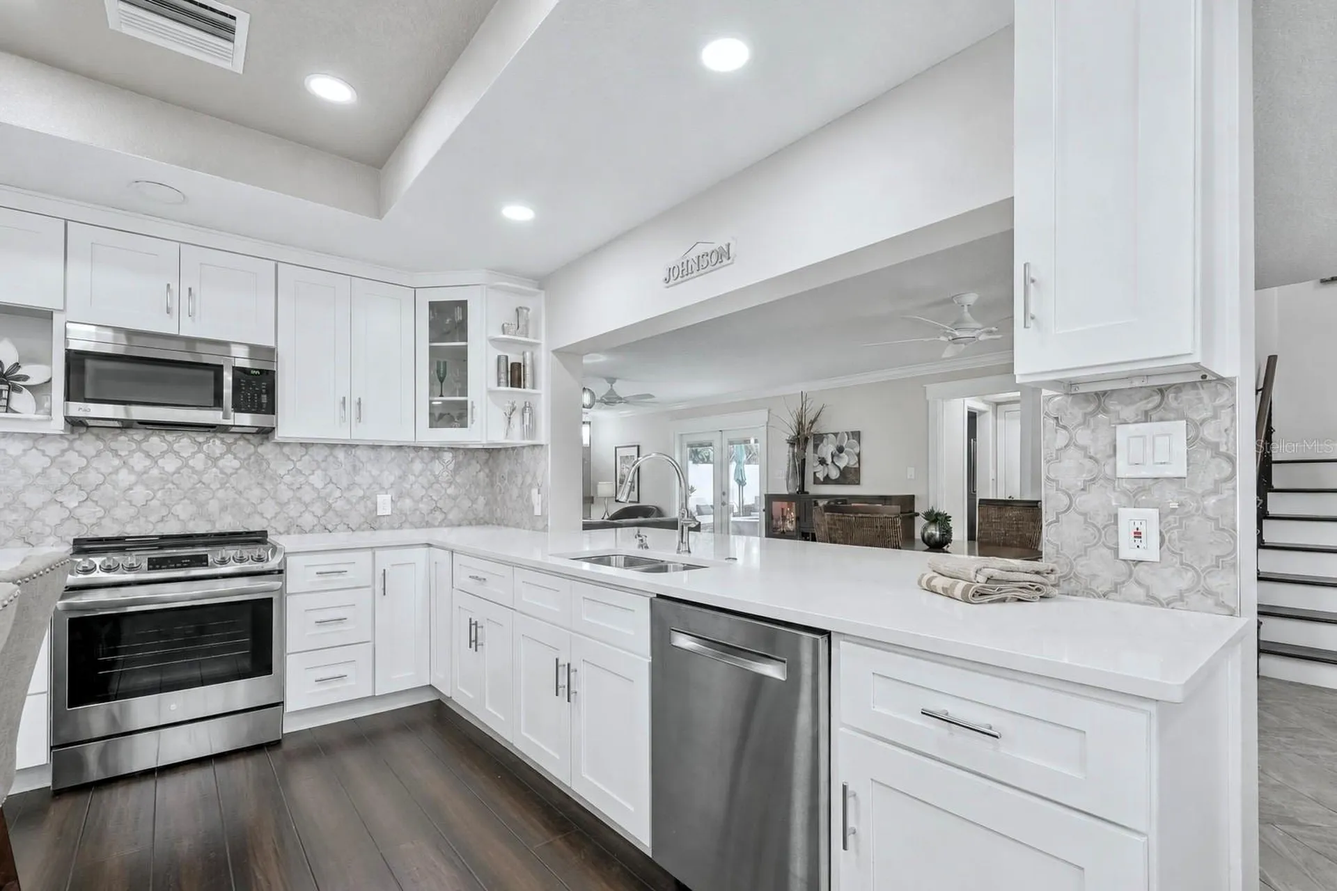 427 Villagrande Avenue S St Petersburg FL 33707