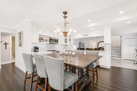 427 Villagrande Avenue S St Petersburg FL 33707