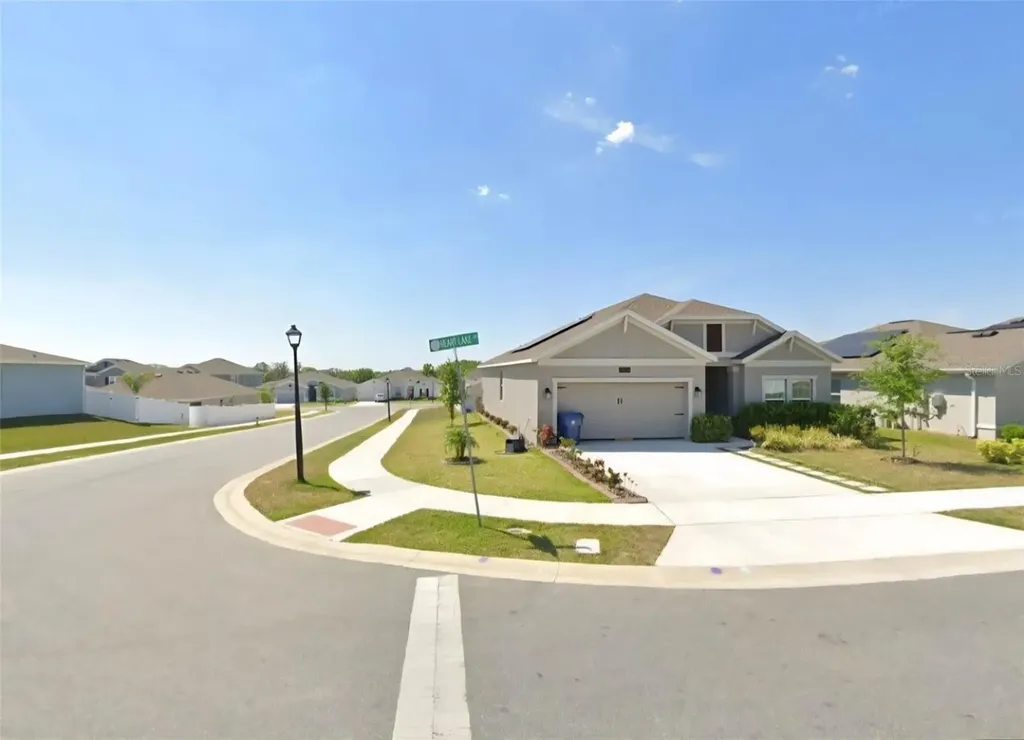 1929 Heart Lake Drive Groveland FL 34736