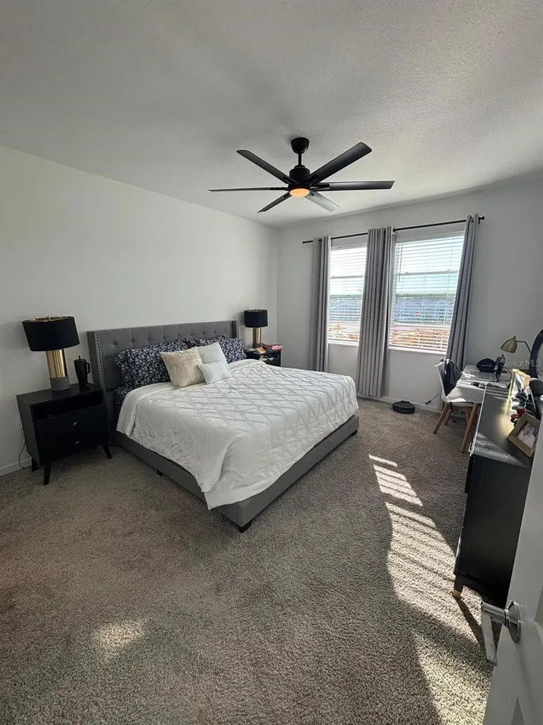1929 Heart Lake Drive Groveland FL 34736