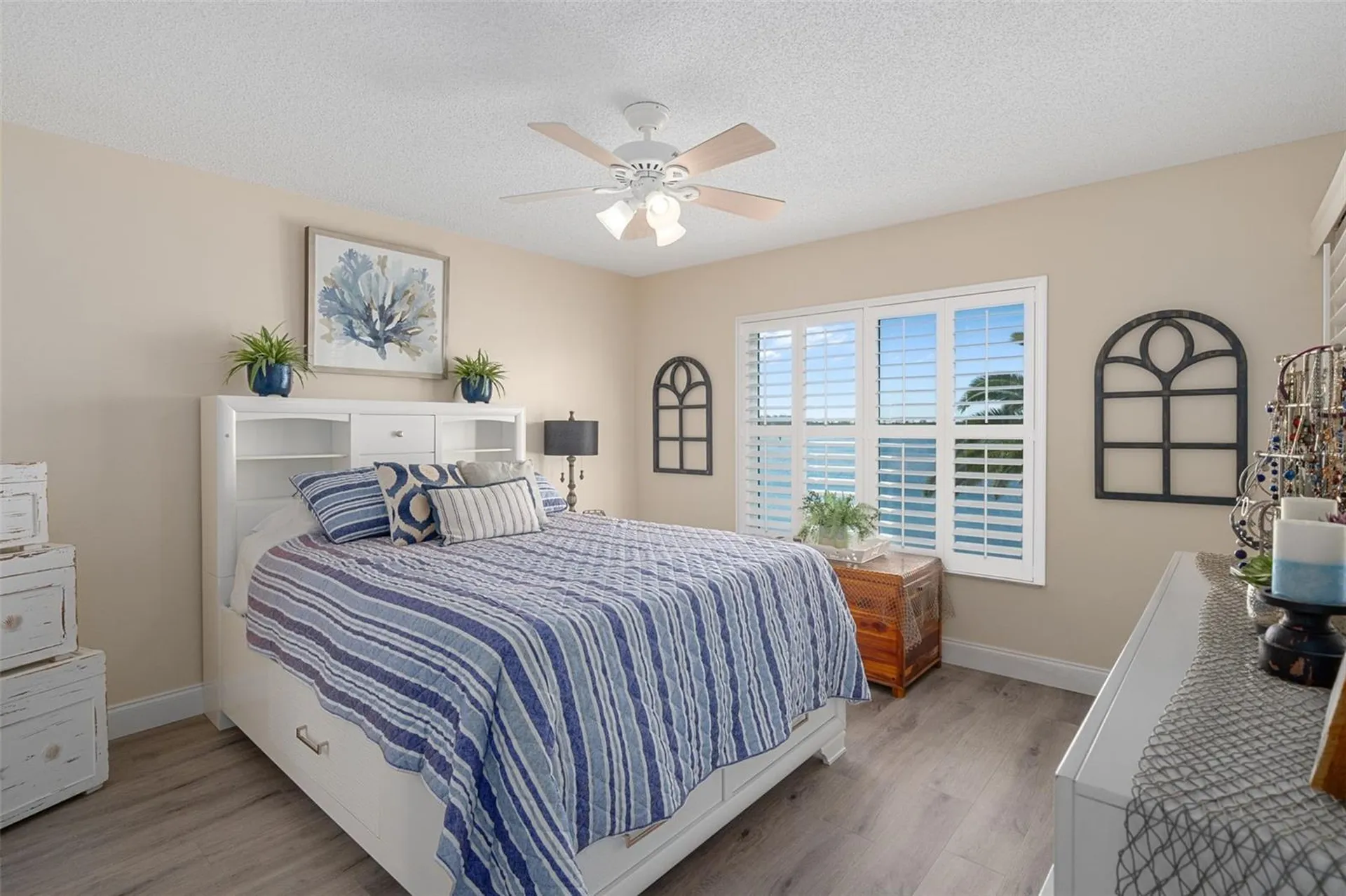 4550 Bay Boulevard Port Richey FL 34668
