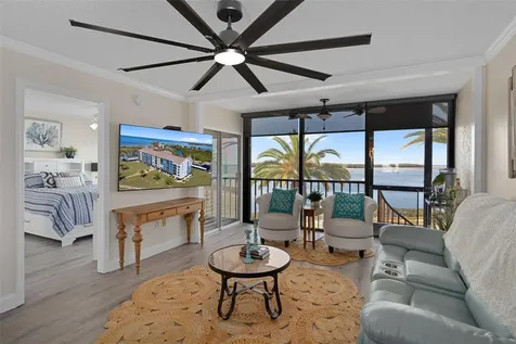 4550 Bay Boulevard Port Richey FL 34668
