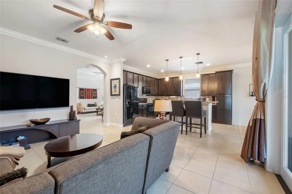 4436 Azure Isle Way Kissimmee FL 34744