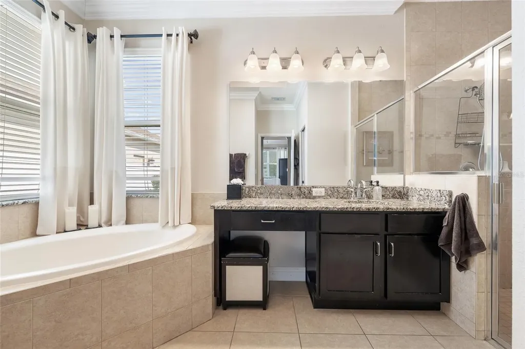 4436 Azure Isle Way Kissimmee FL 34744
