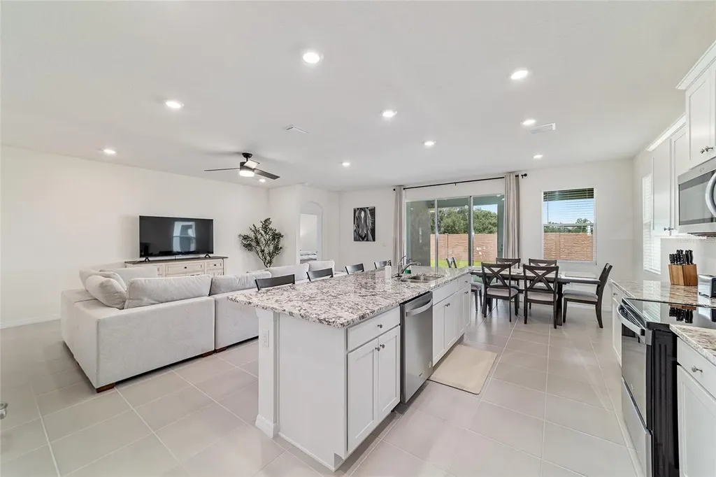 4171 NW 48th Road Ocala FL 34482
