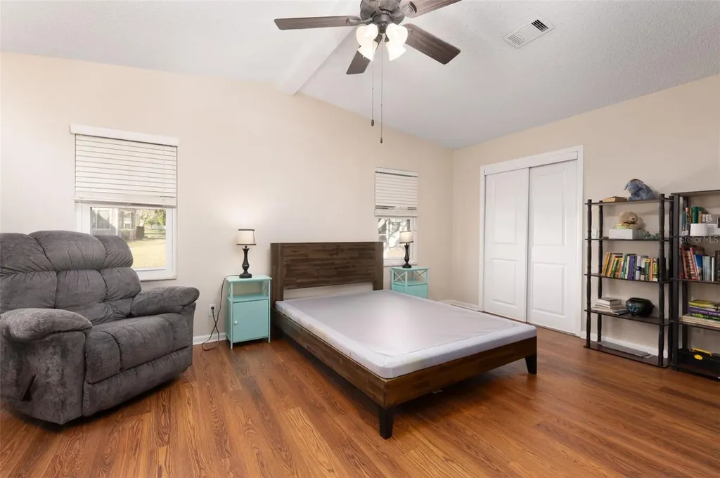 605 Rainbow Boulevard Lady Lake FL 32159