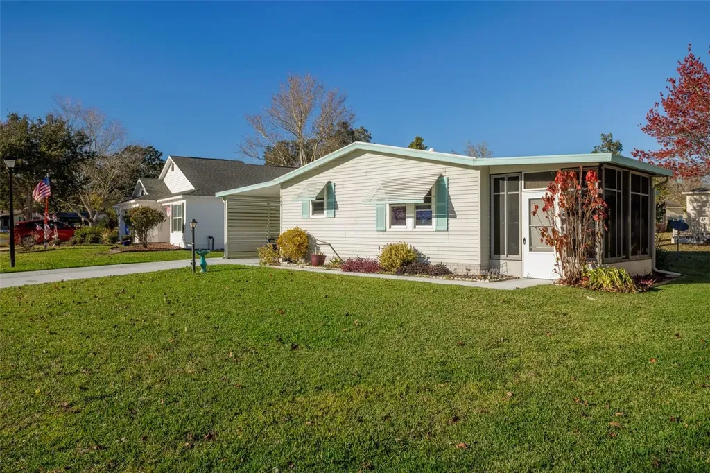 605 Rainbow Boulevard Lady Lake FL 32159