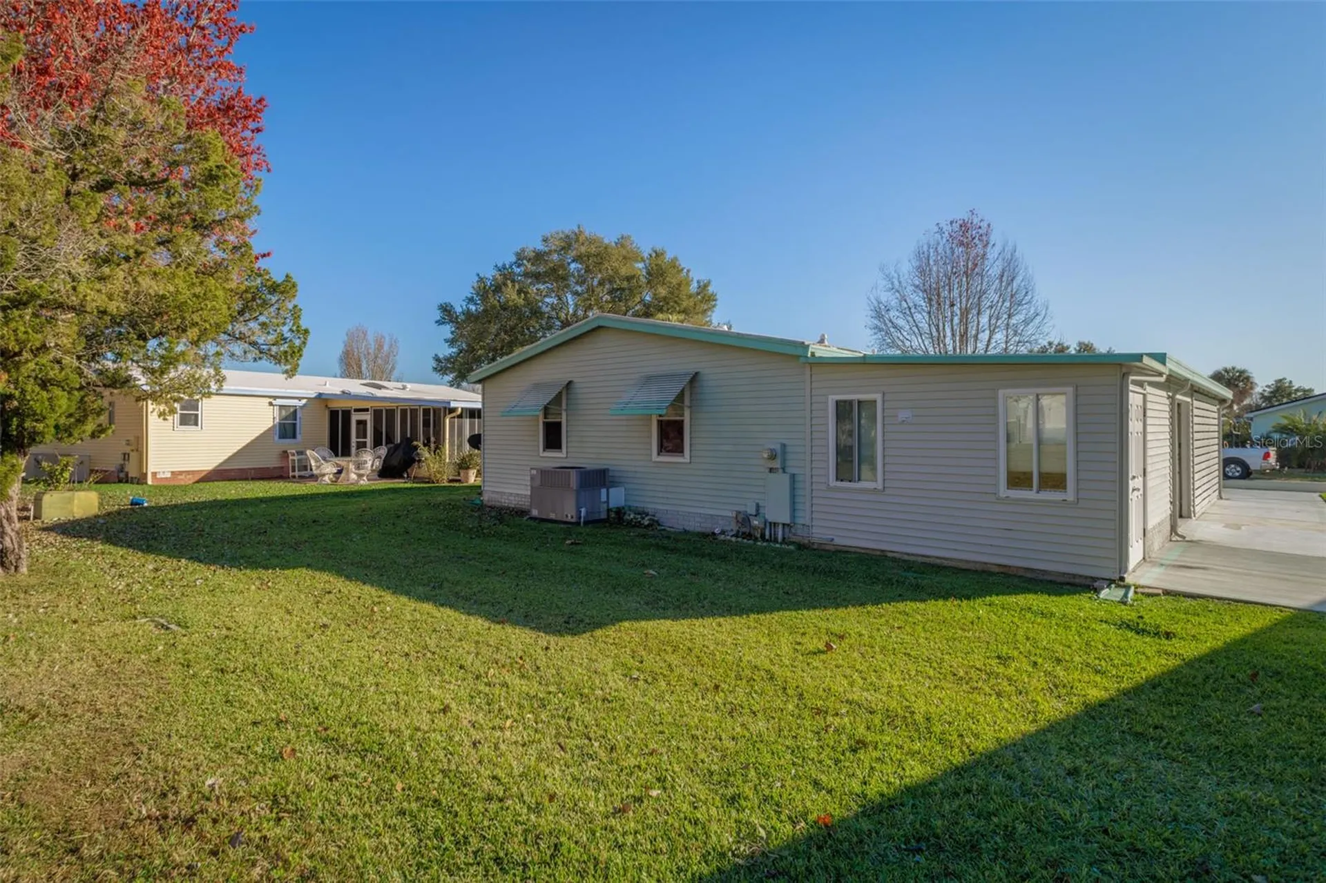 605 Rainbow Boulevard Lady Lake FL 32159