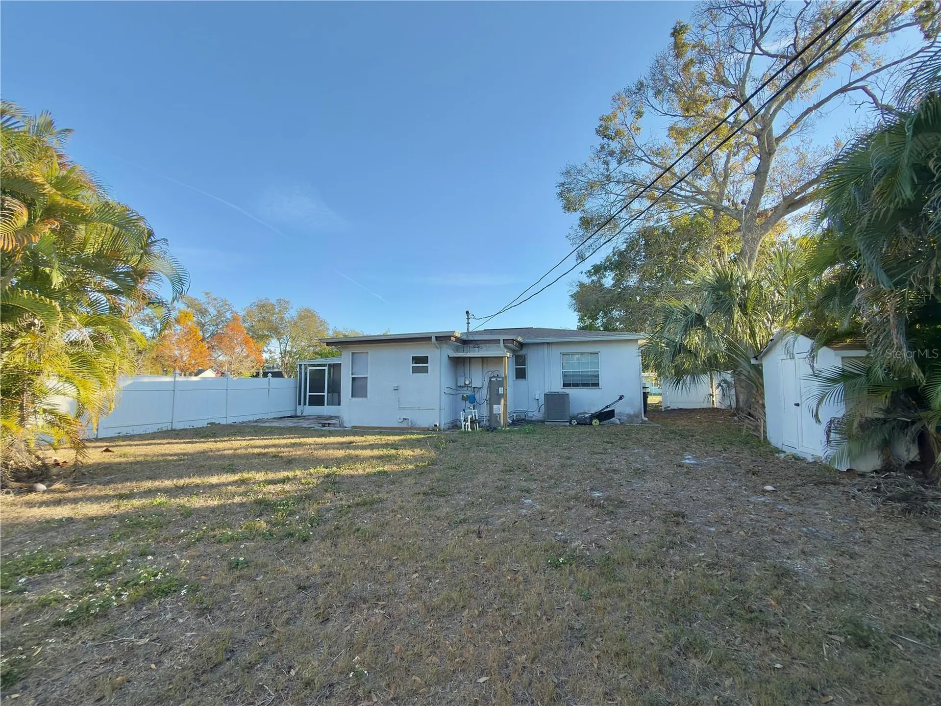 433 86th Avenue N St Petersburg FL 33702