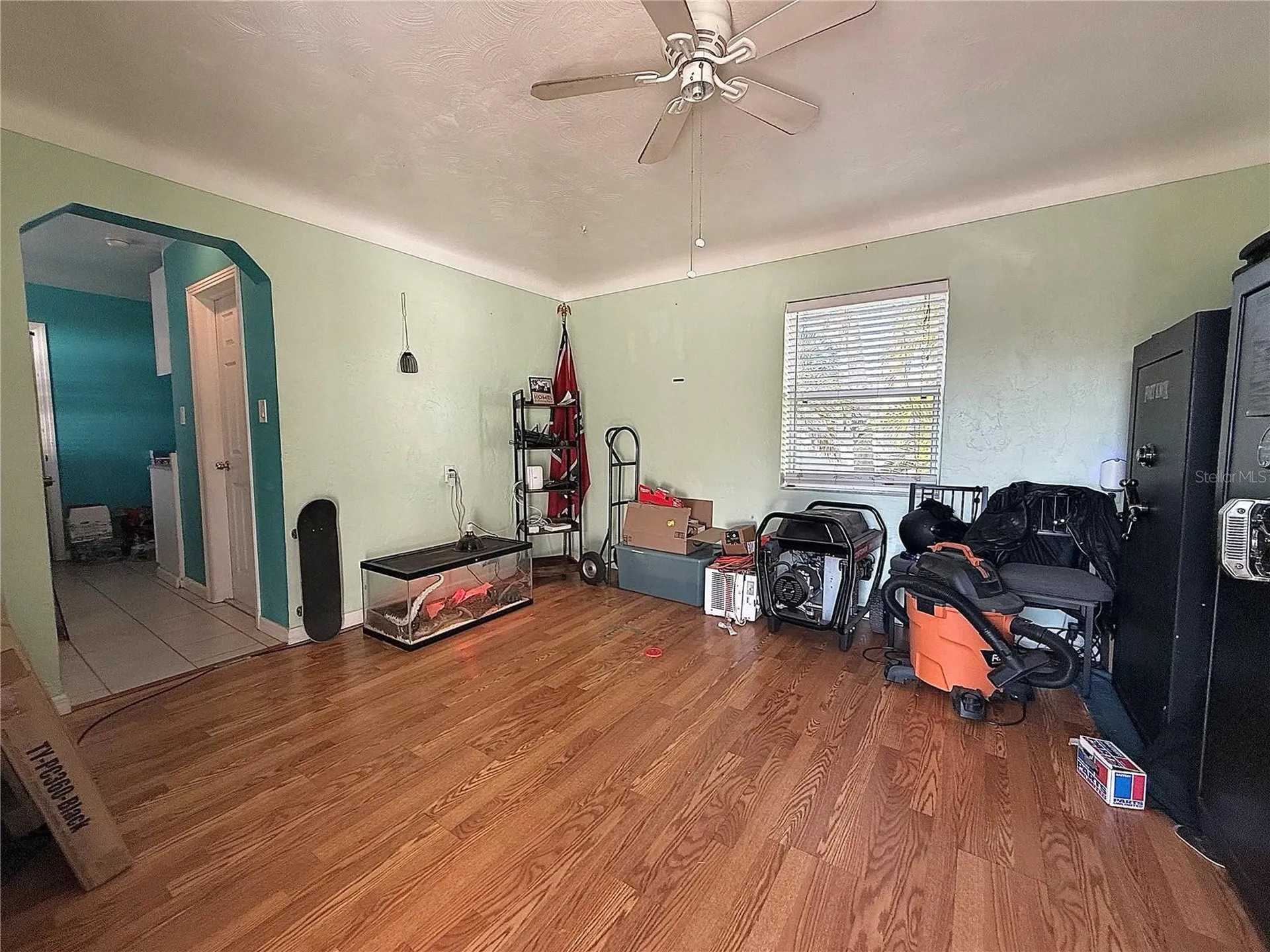 433 86th Avenue N St Petersburg FL 33702