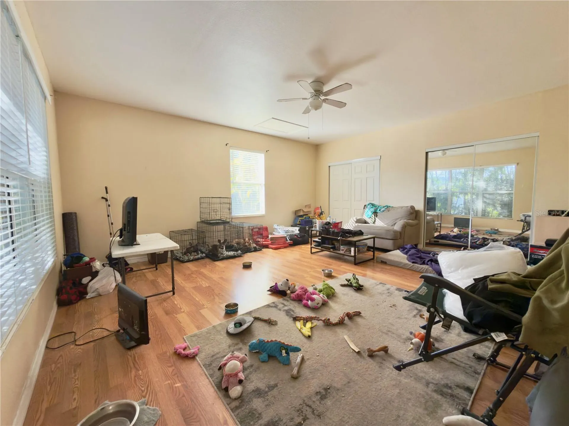 433 86th Avenue N St Petersburg FL 33702