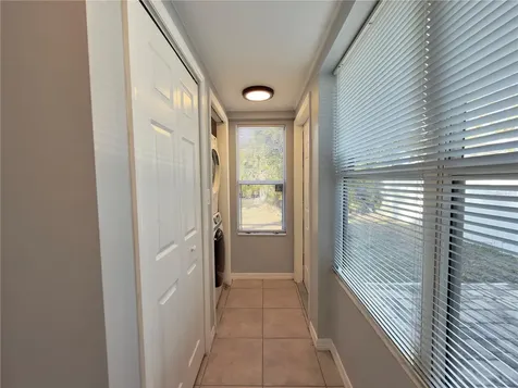 433 86th Avenue N St Petersburg FL 33702