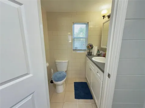 433 86th Avenue N St Petersburg FL 33702