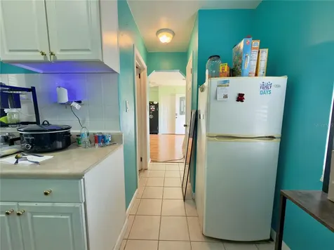 433 86th Avenue N St Petersburg FL 33702