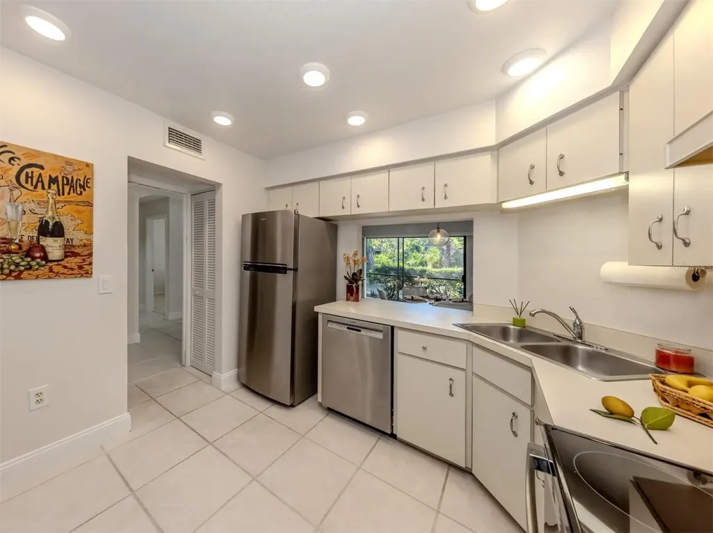 200 Woodland Drive Osprey FL 34229