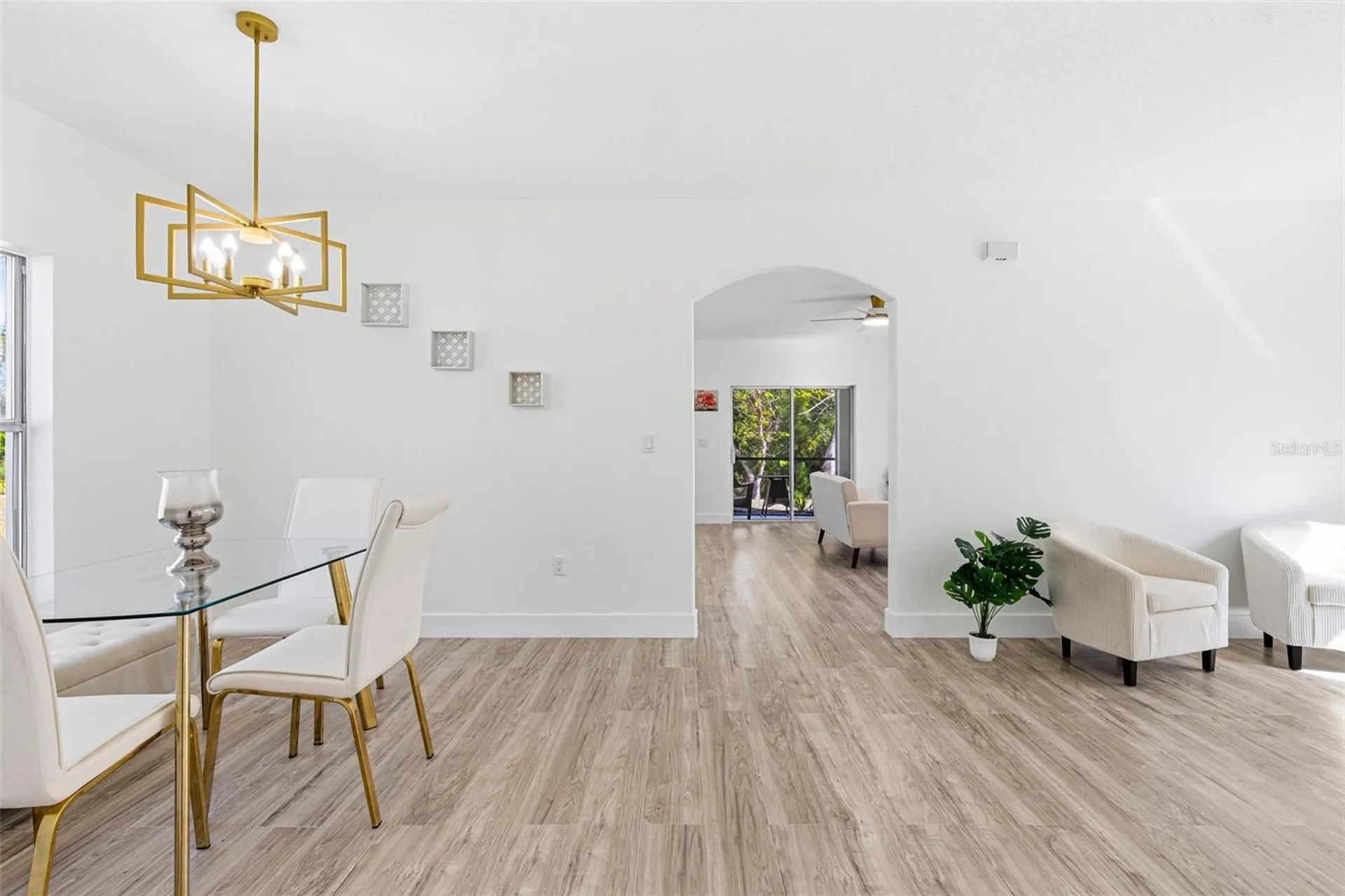 1421 Tahoe Springs Court Ruskin FL 33570