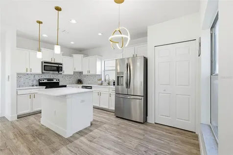 1421 Tahoe Springs Court Ruskin FL 33570