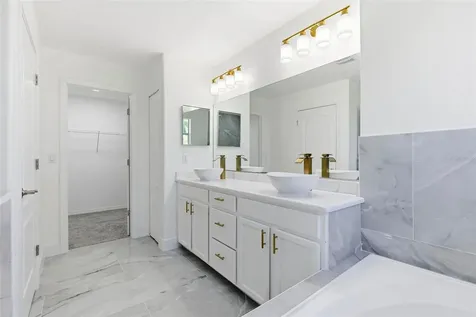 1421 Tahoe Springs Court Ruskin FL 33570