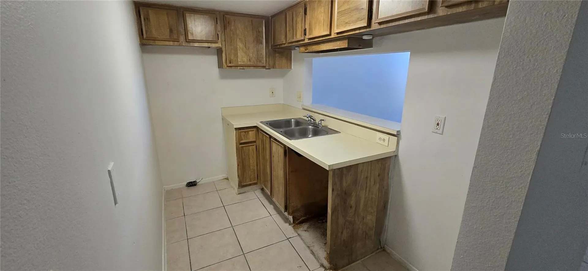 7017 Waterside Drive Tampa FL 33617