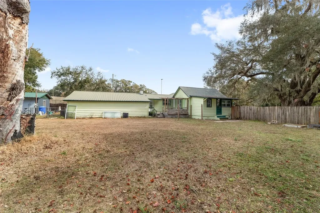 7075 SE Highway 25a Belleview FL 34420