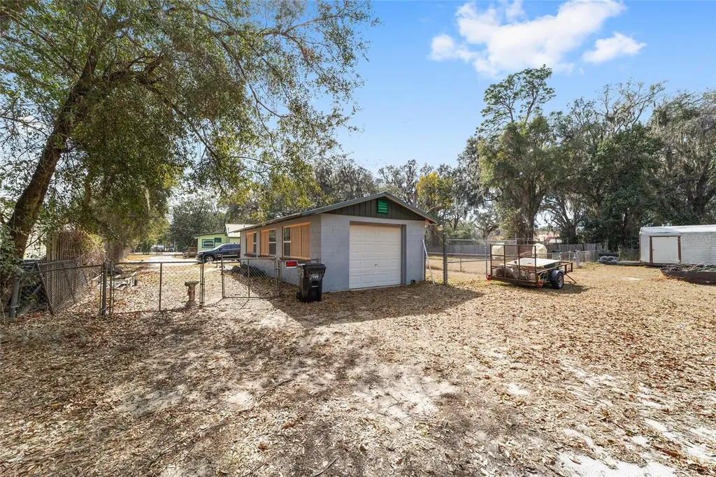 7075 SE Highway 25a Belleview FL 34420