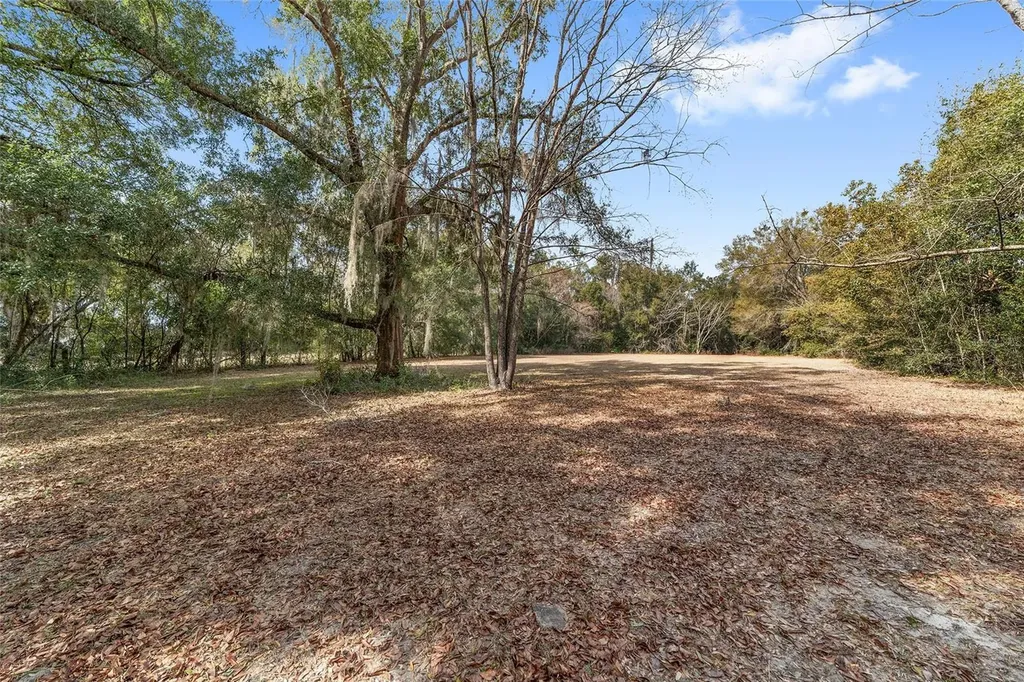 7075 SE Highway 25a Belleview FL 34420