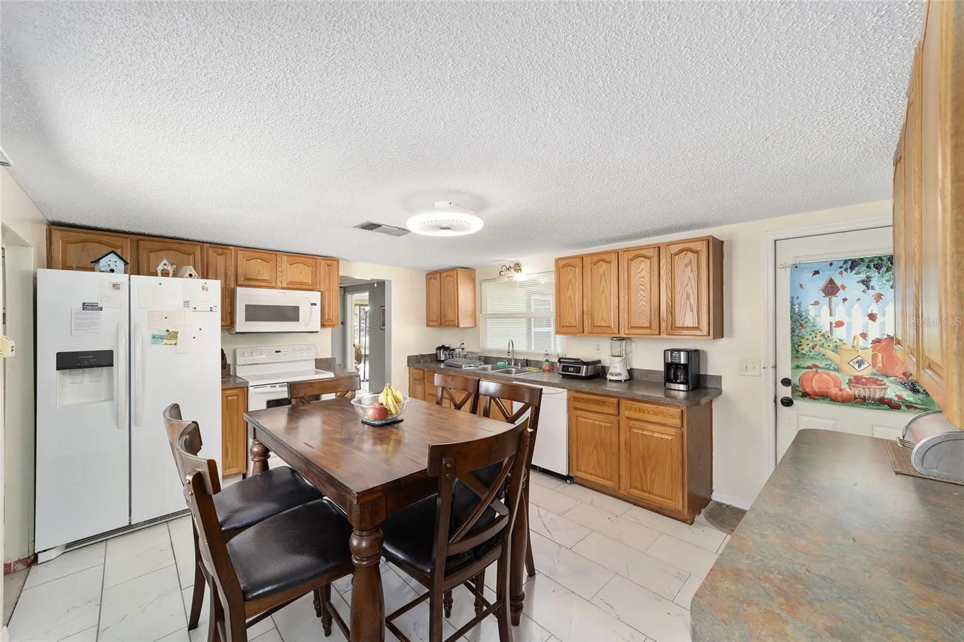 7075 SE Highway 25a Belleview FL 34420