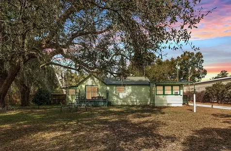 7075 SE Highway 25a Belleview FL 34420