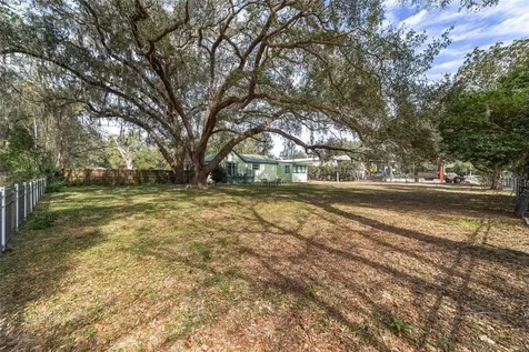 7075 SE Highway 25a Belleview FL 34420