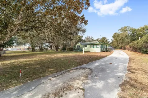 7075 SE Highway 25a Belleview FL 34420